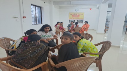 Manam Foundation conducts emotional Quotient session with urban slum community adolescent girls through the Theosophical Order of Service Bhubaneswar on dt- 25-01-2024